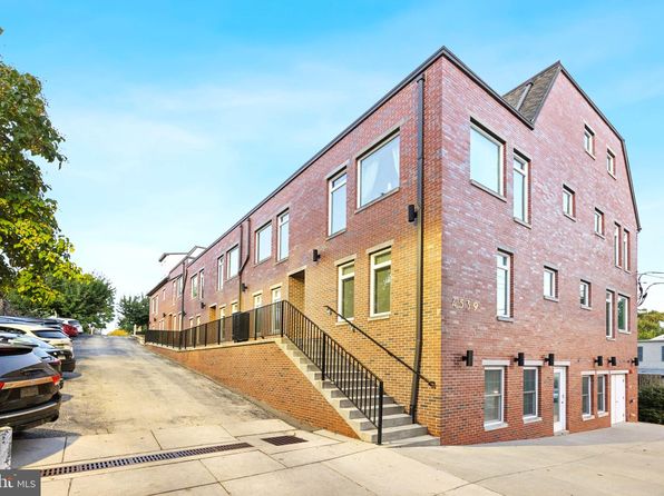 4539 Mitchell St #101