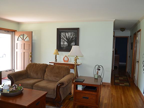 4th image of 2213 W Taylor St