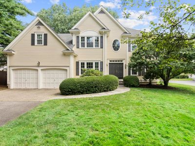 102 West Morgan Avenue, Fairfield, CT, 06824
