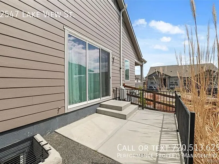 12547 Lake View St — Photo 20
