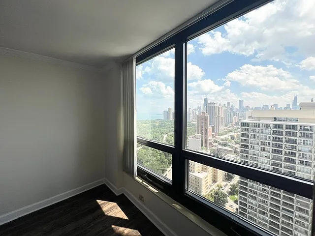 2020 N Lincoln Park W #32K — Photo 17