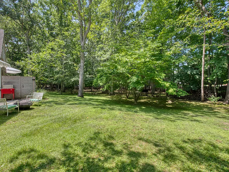 85 Woodbine Dr — Photo 14