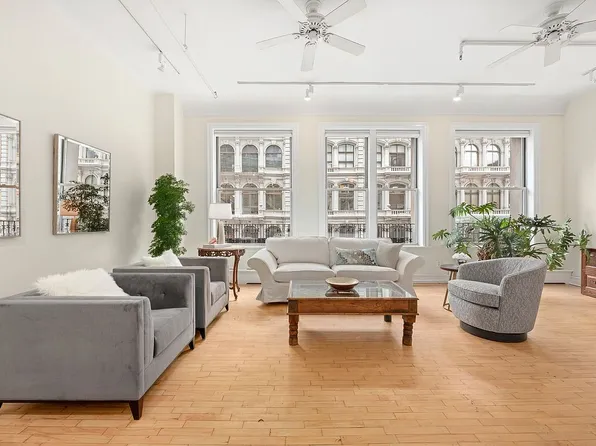 652 Broadway Fl 3, New York, NY 10012