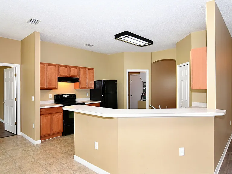 48 Pickering Dr — Photo 10