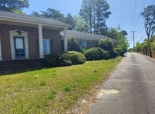 107 West Rd, Clinton, NC 28328