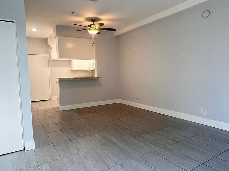 Roscoe Townhomes — Photo 44