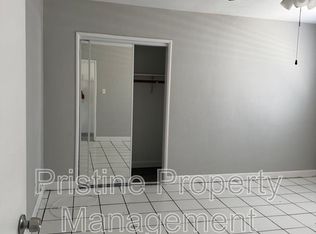 16439 California Ave #1/4, Paramount, CA 90723