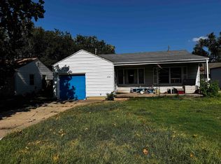 2732 S Greenwood Ave, Wichita, KS 67216