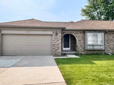 34100 Sycamore Dr UNIT 33; BLDG 17, Fraser, MI, 48026