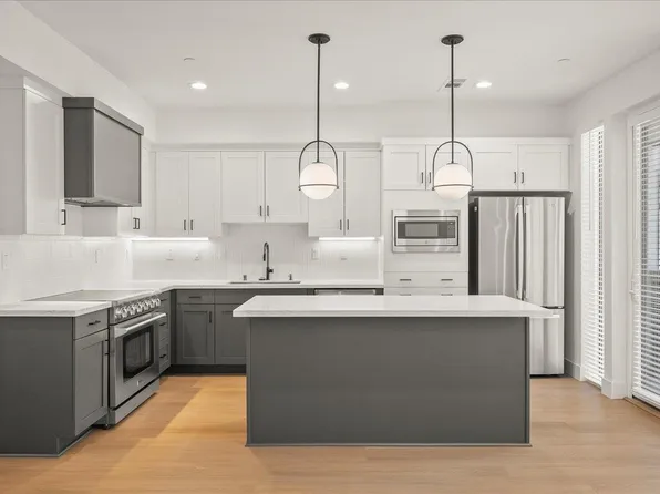 224 Carroll St #2, Sunnyvale, CA 94086