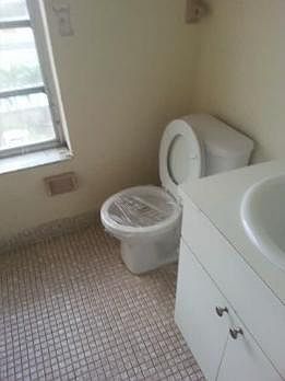 4th image of 399 NW 72nd Ave APT 304