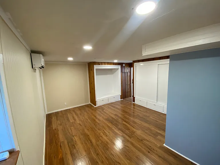 828 W 11th Ave — Photo 13