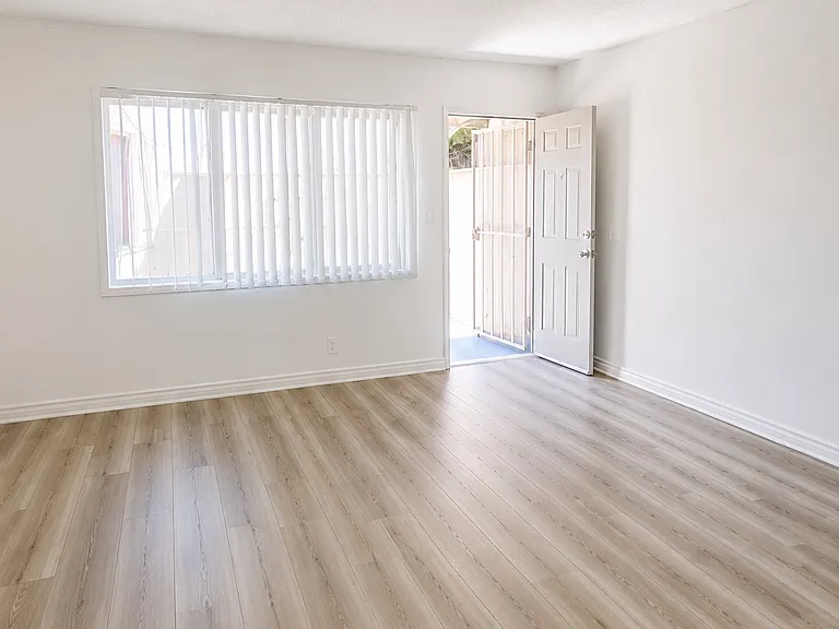 7107 Coldwater Canyon Ave #2 — Photo 1