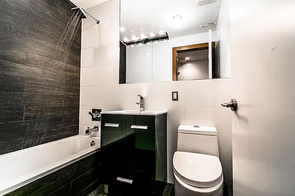 Rented by Nooklyn NYC LLC | media 58