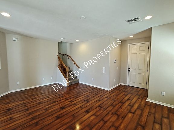 4th image of 4810 E Orchard Grass Dr