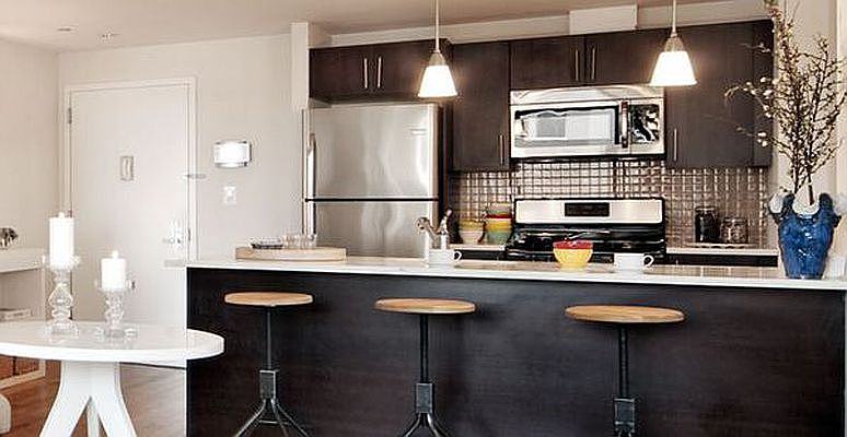 1st image of 2638 21st St APT 12F