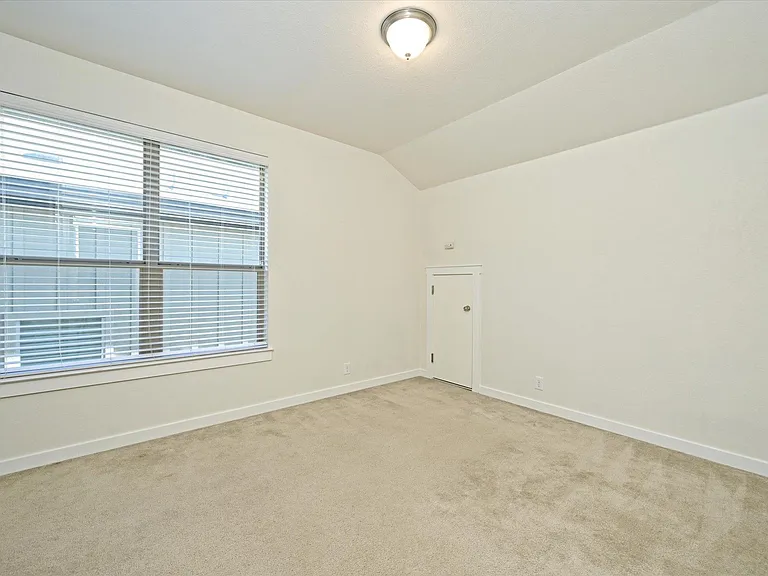 2101 Rivers Edge Way #29 — Photo 29