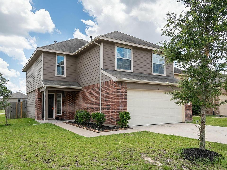 1st image of 19003 Dove Glen Dr