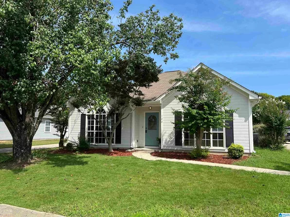 122 W Stonehaven Cir, Pelham, AL 35124