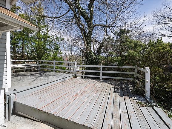 3rd image of 517 Weber Ave SW