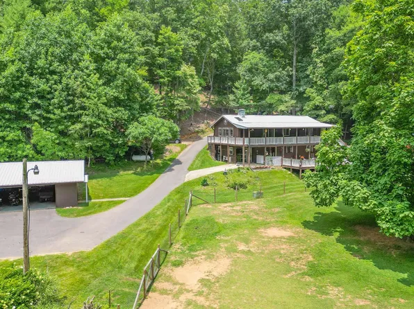 123 Neighborly Way, Murphy, NC 28906