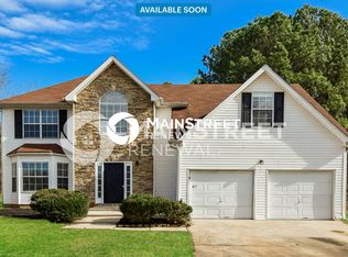 5494 Brinwick Dr, Rex, GA 30273