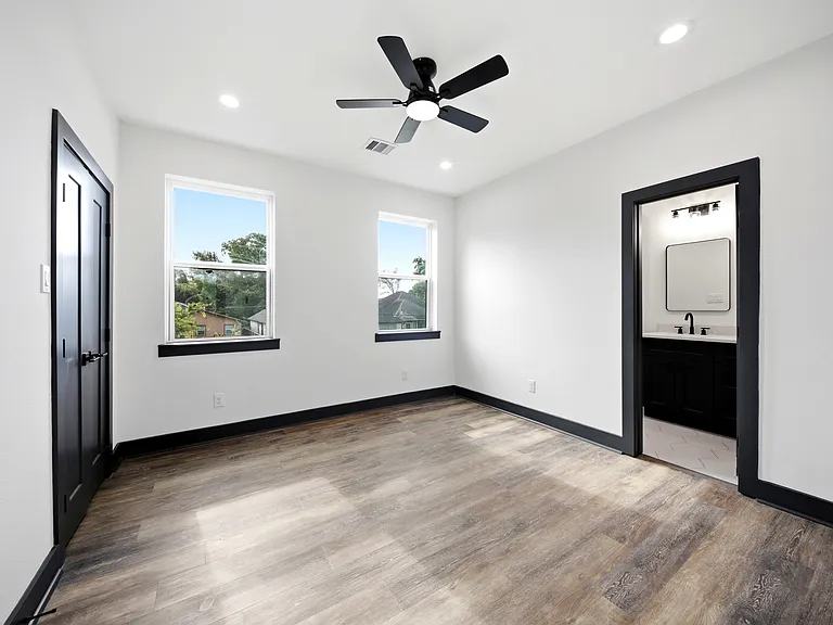 7818 Hanfro Ln #C — Photo 36