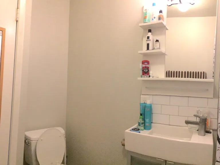 332 4th St NE #2 — Photo 12