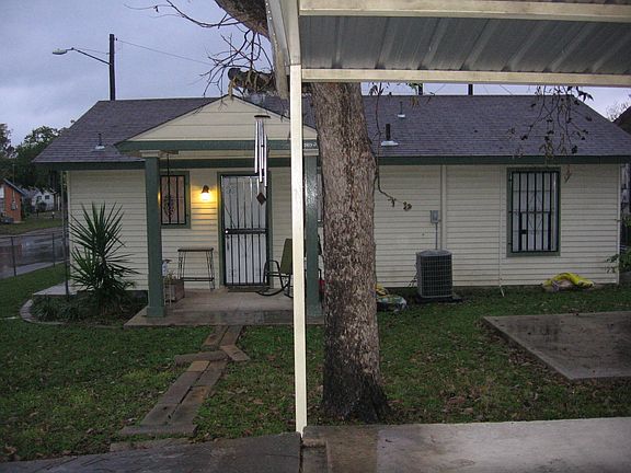 5th image of 903 Marquette Dr