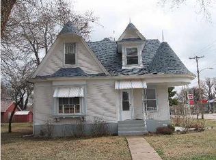 1309 S Oak St, Harper, KS 67058