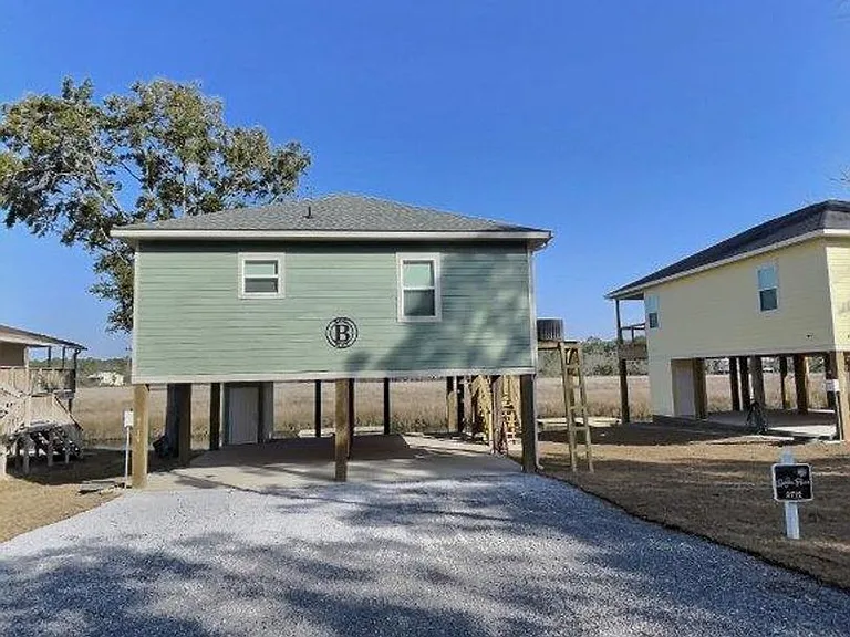 8716 W Simmons Bayou Dr — Photo 4