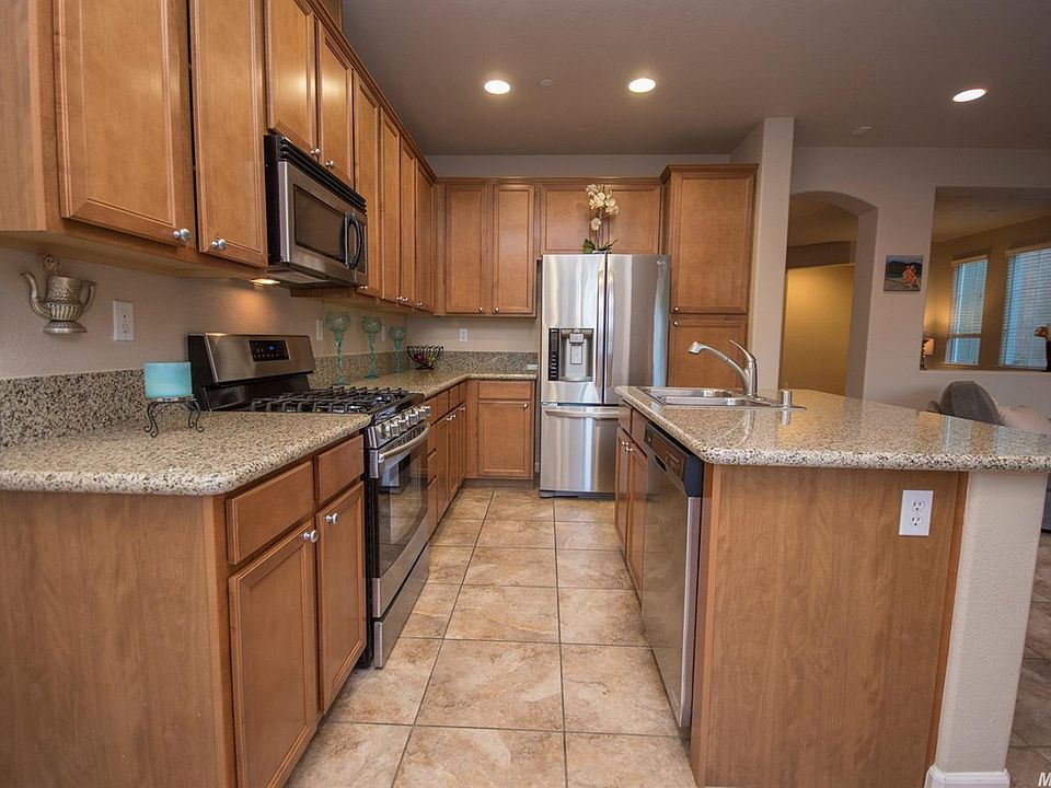 1st image of 1300 Incline Dr Unit 3