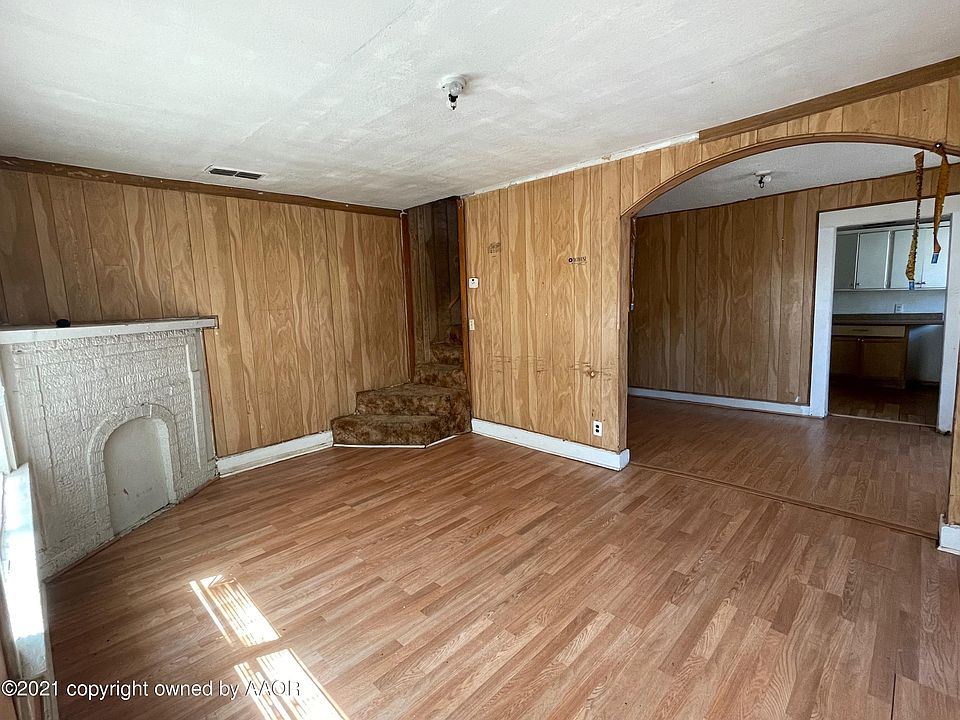 2nd image of 820 S Alabama St