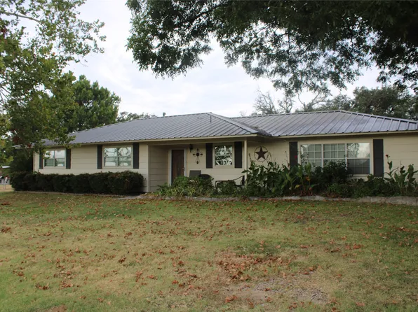 18801 Ford St, May, TX 76857