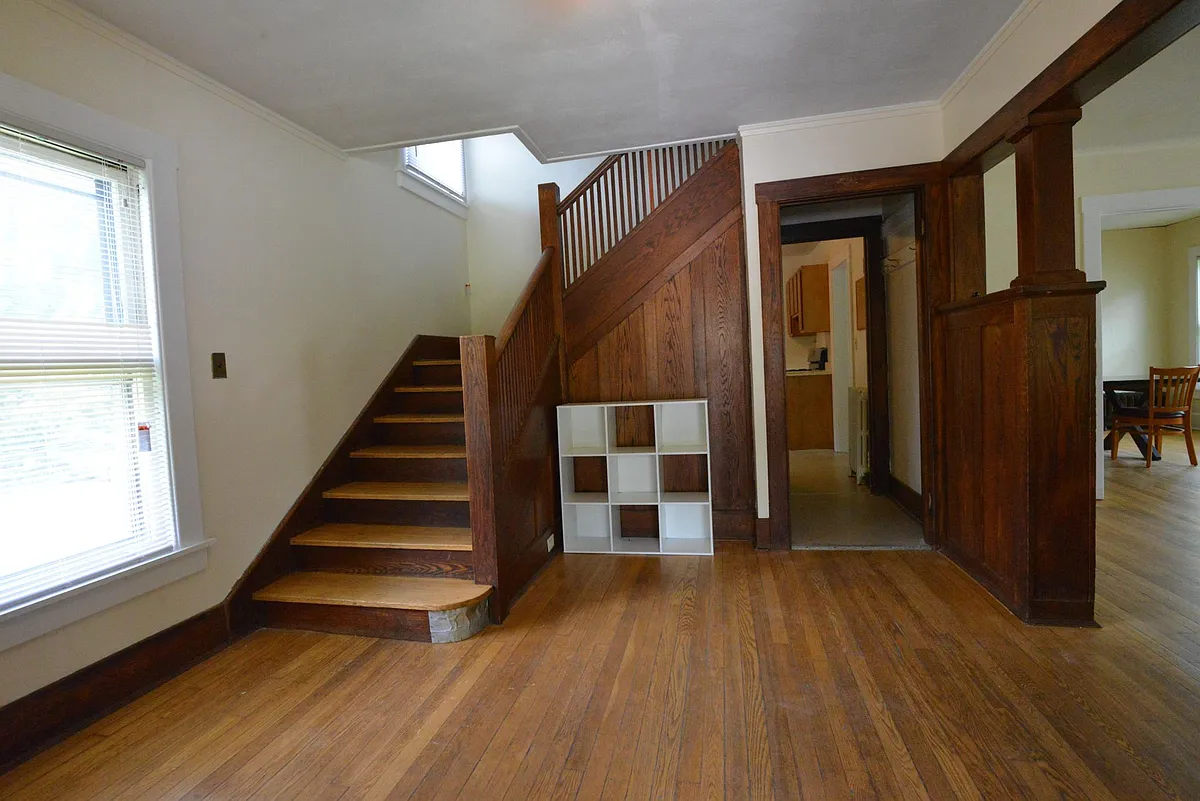 Building Photo - 412 Hillview Pl #412