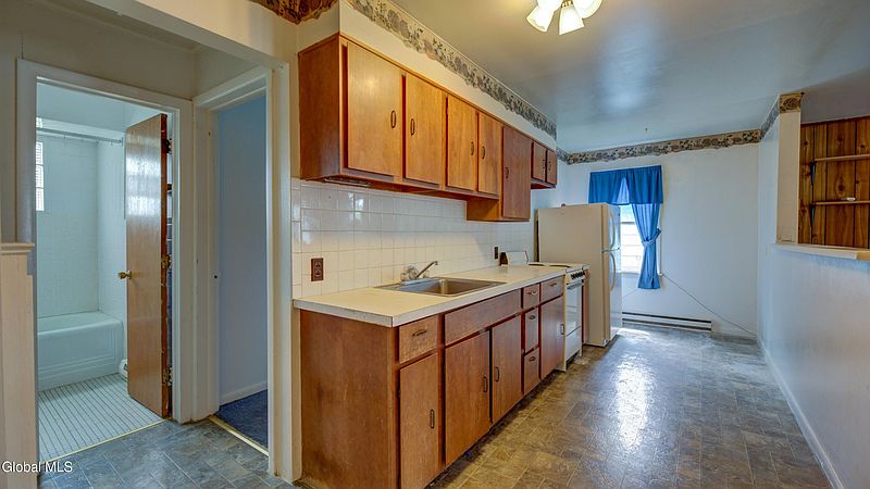 2nd image of 62 Orchard Street