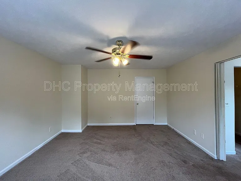 1183 Red Oak Cv — Photo 16