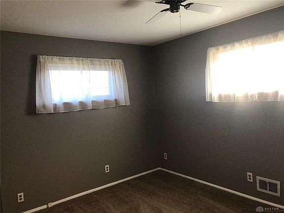 3rd image of 4716 Eastgate Ave