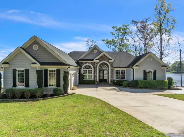 2072 Summerset Bay Dr, Cross Hill, SC 29332