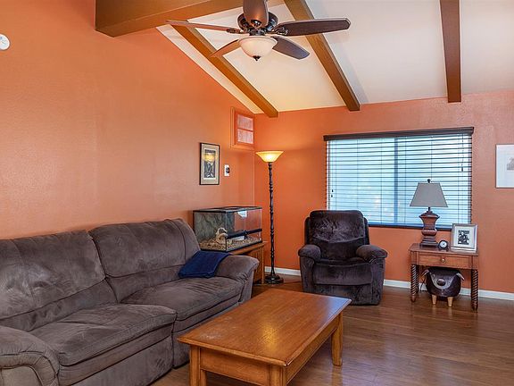 5th image of 145 Gurnsey Ave