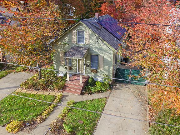 2nd image of 2571 Natta Blvd