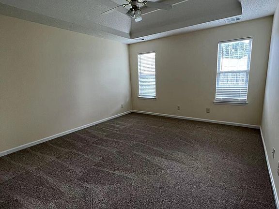 4th image of 208 Tyson Glen Dr