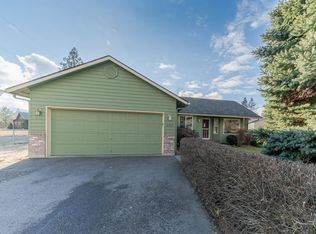 694 E Miles Ave, Hayden Lake, ID 83835