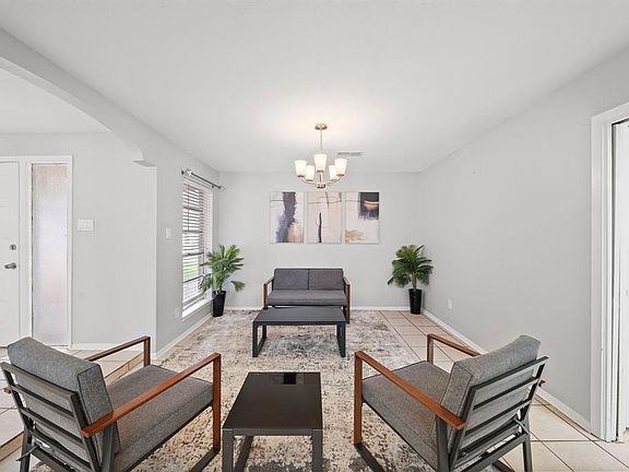 4th image of 8803 Jackwood Street
