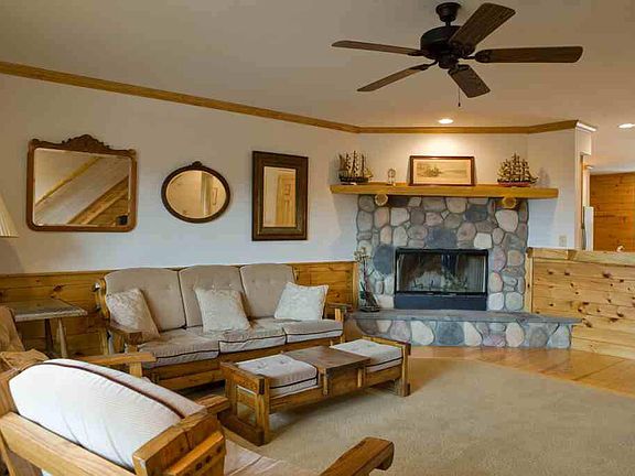 2nd image of 29-C Balsam Crest Ln