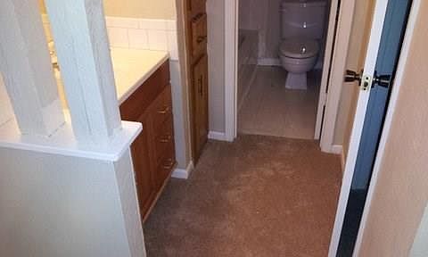 4th image of 9022 Sawtooth Ln #B