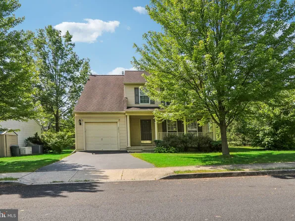 2075 Huber Dr, Quakertown, PA 18951