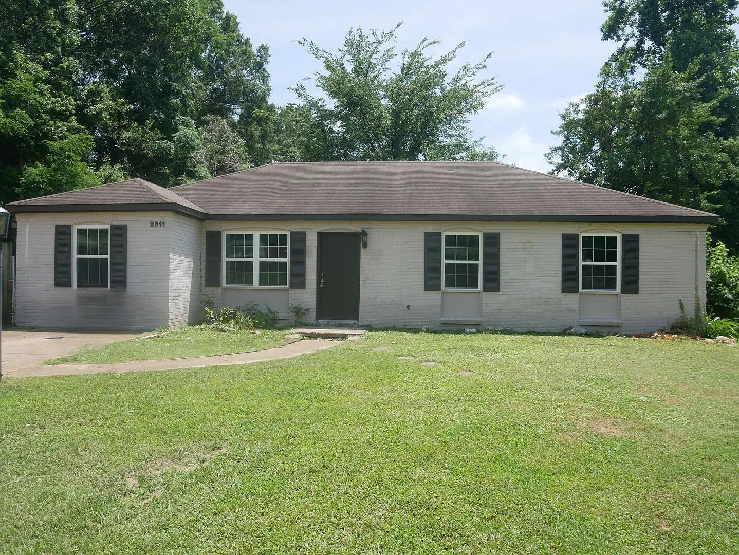 2011 Coral Hills Dr Southaven, MS — Photo 1