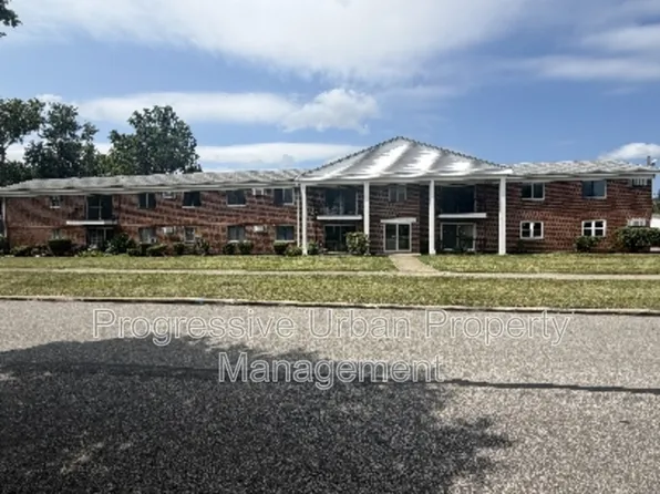 6400 Kingsdale Blvd APT 101, Cleveland, OH 44130