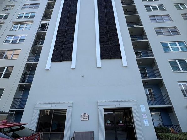 5220 Brittany Dr S APT 803